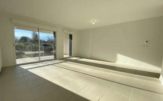 BRIE-ET-ANGONNES – Appartement T4 de 83 m² avec garage