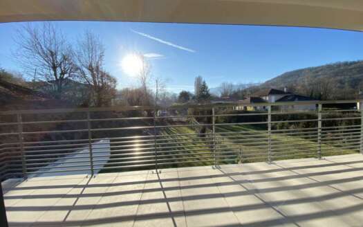 BRIE-ET-ANGONNES – Appartement T4 de 83 m² avec garage