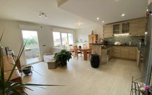 Appartement T3 de 64 m² – St MARTIN D’HERES à la toute limite EYBENS