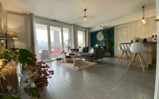 MEYLAN – Appartement T3 de 65 m² avec Terrasse de 42 m²